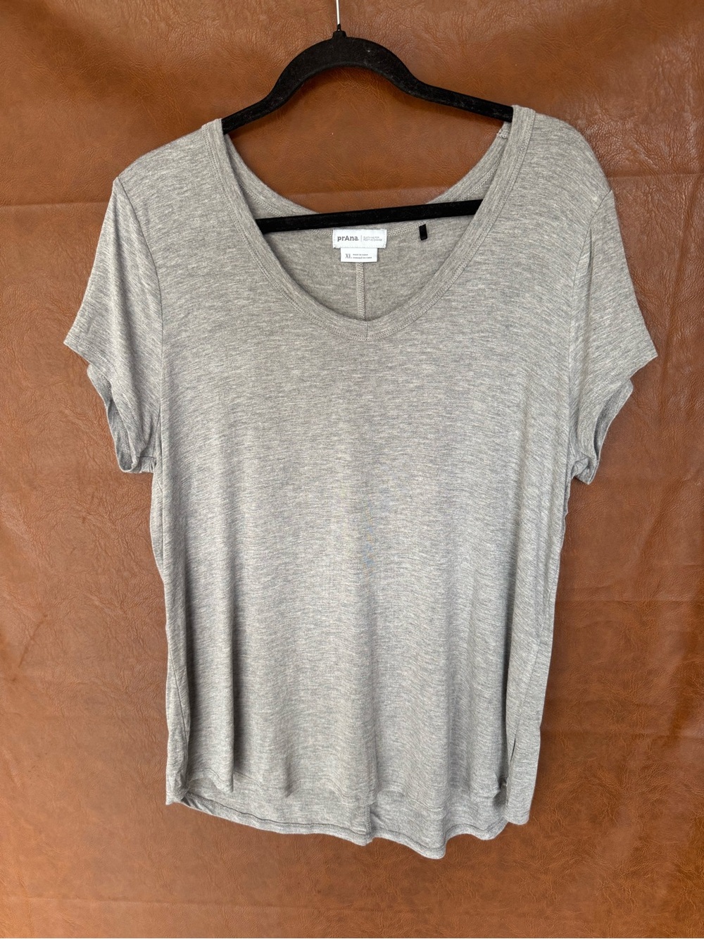 prAna Women’s XL Gray Soft Stretchy Relaxed Fit Scoop Neck Top